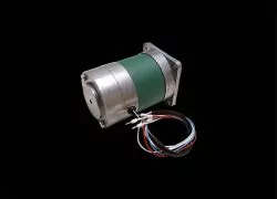 Energiesparmotor ROSYNC mit elektromagnetischer Bremse